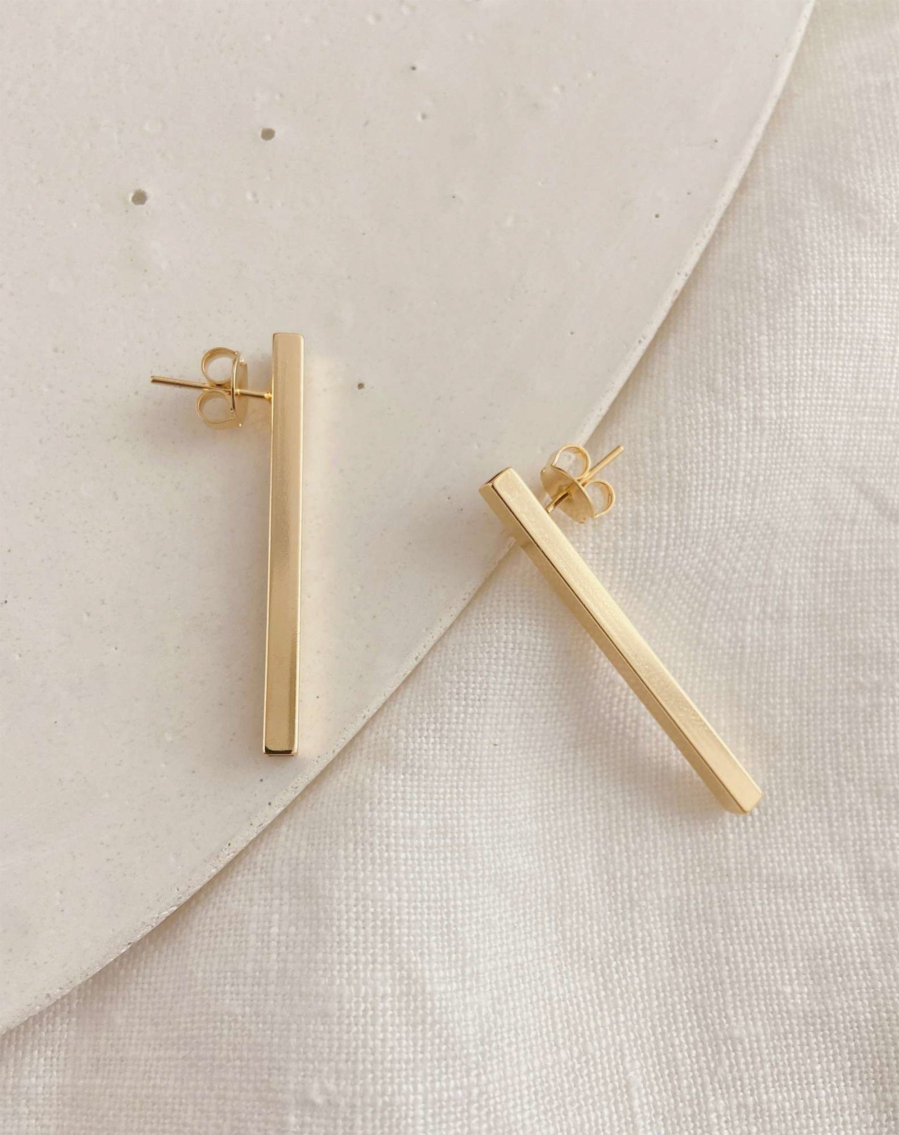 Brinco Ivy - Dourado