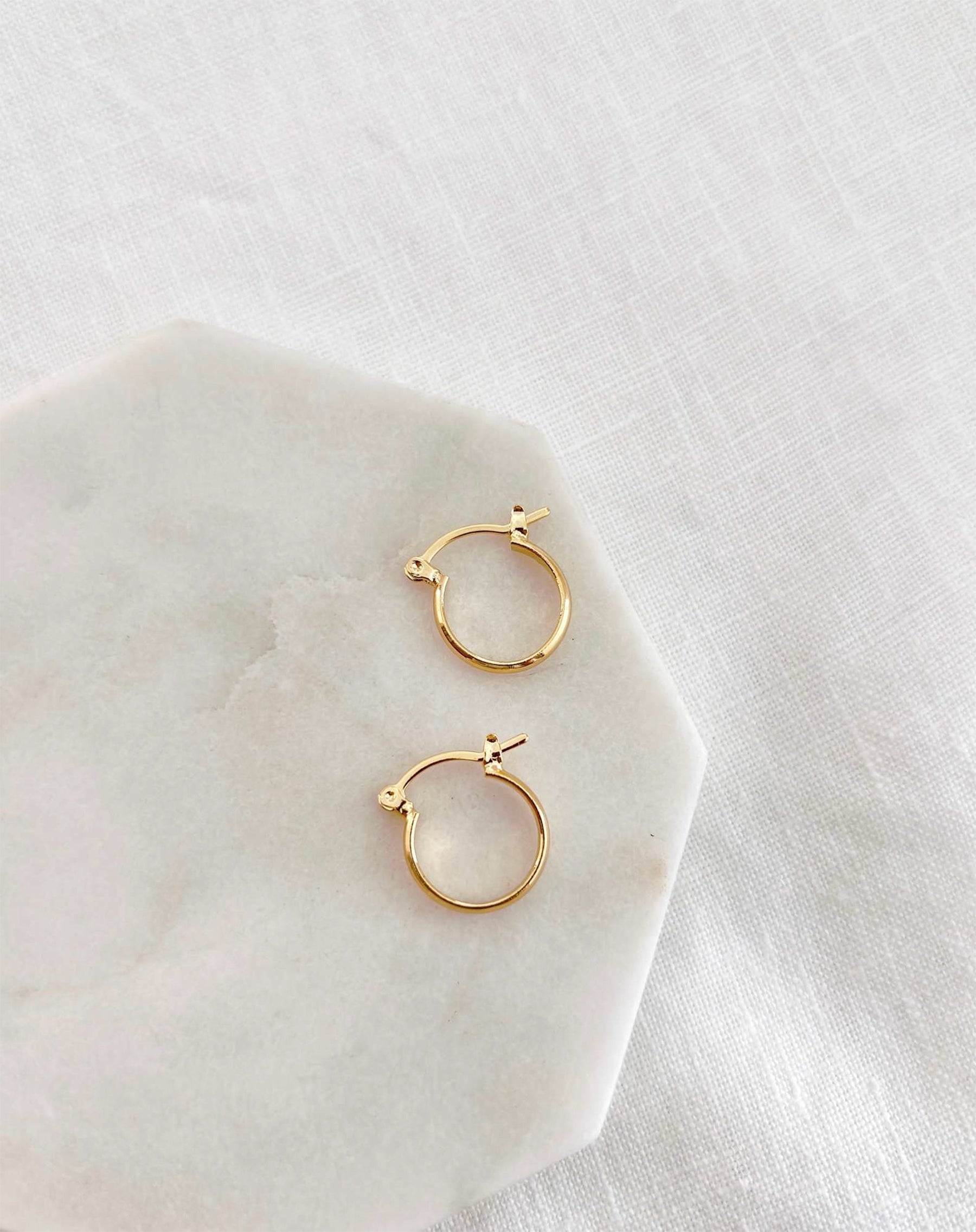Argola Redonda Basic - Dourado