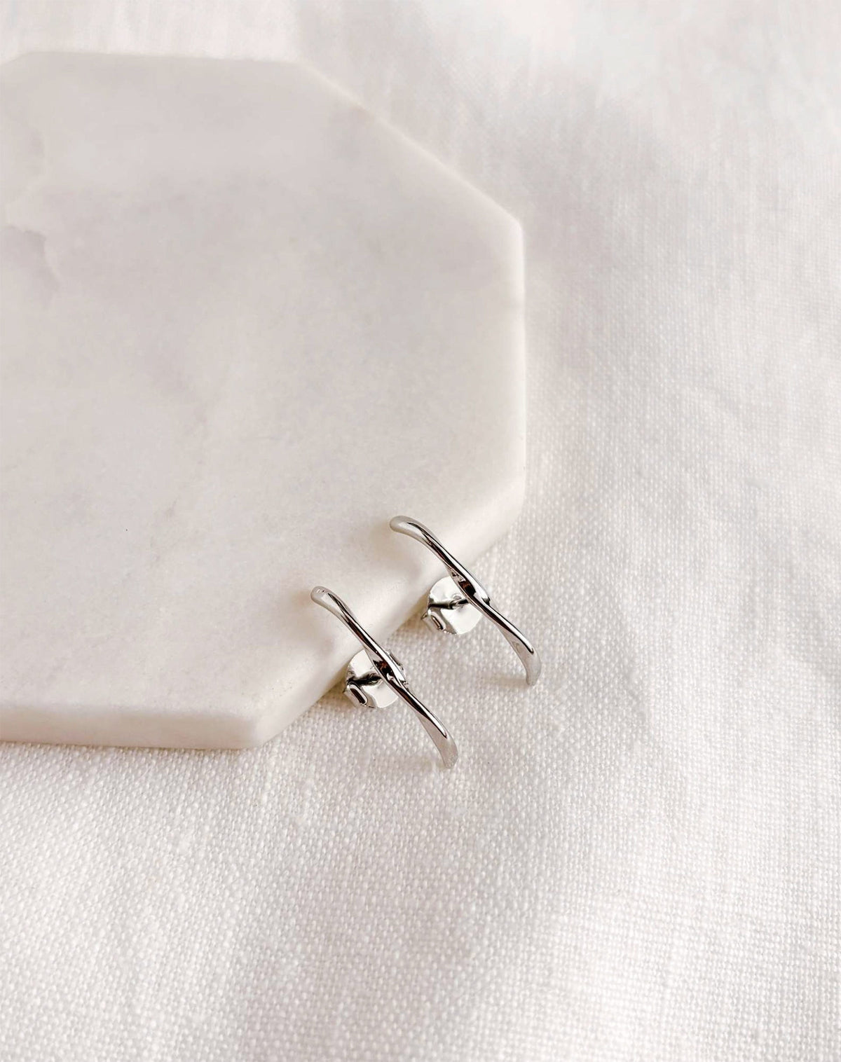 Ear Hook Torcido - Prata