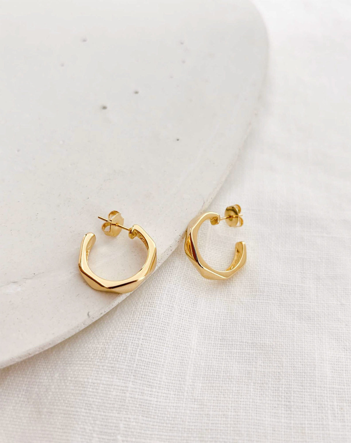 Meia Argola Diamond - Dourado